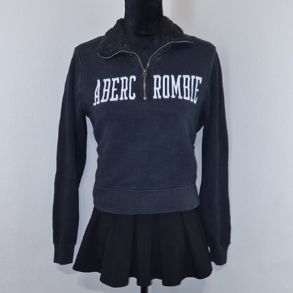 Abercrombie & Fitch Tops - Abercrombie & Fitch Black Sweatshirt with White Lettering